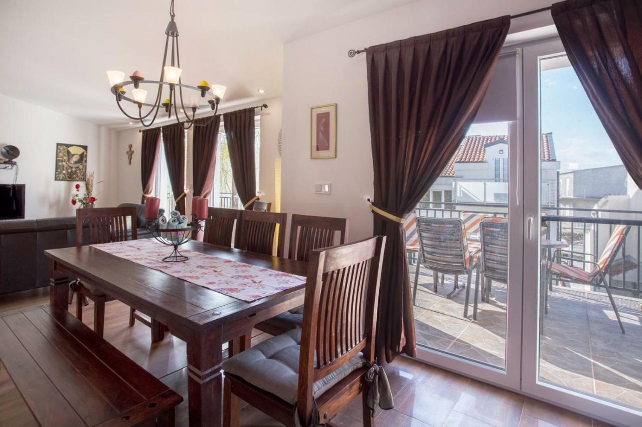 Tip Deluxe Apartman Podstrana Kültér fotó
