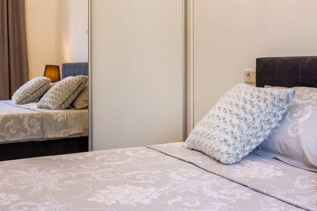 Tip Deluxe Apartman Podstrana Kültér fotó
